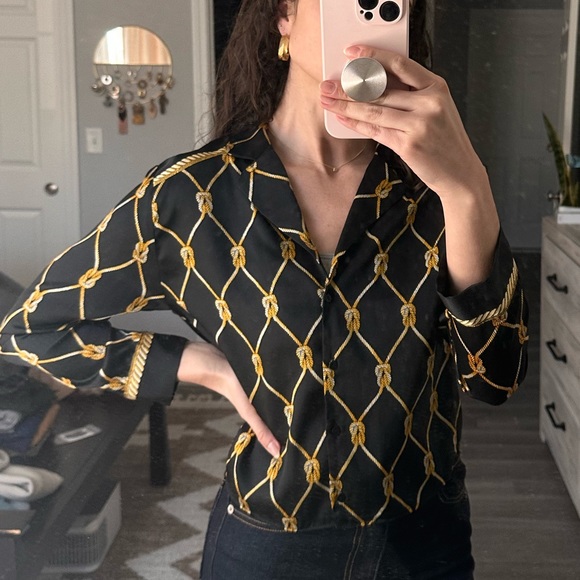 Zara Button Up - Picture 2 of 5